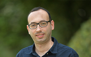 ד"ר זכרייה ניירוך zak.jpg